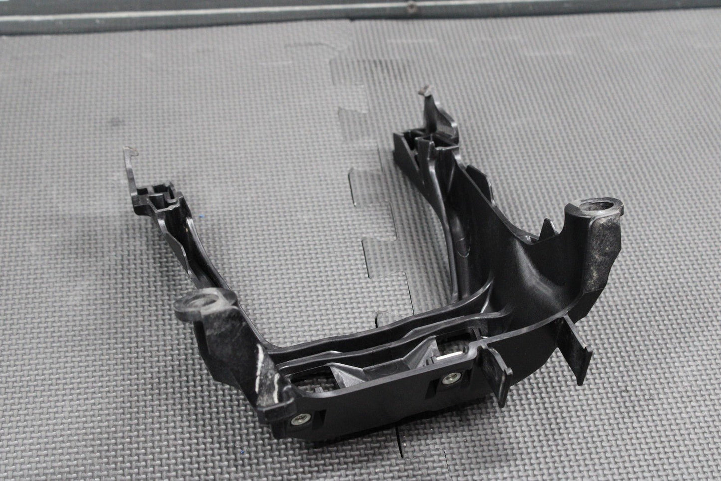 2019 HONDA CRF450RX OEM SEAT SADDLE BASE SUPPORT PLASTIC 50250 - MKE - A00 - hggarage