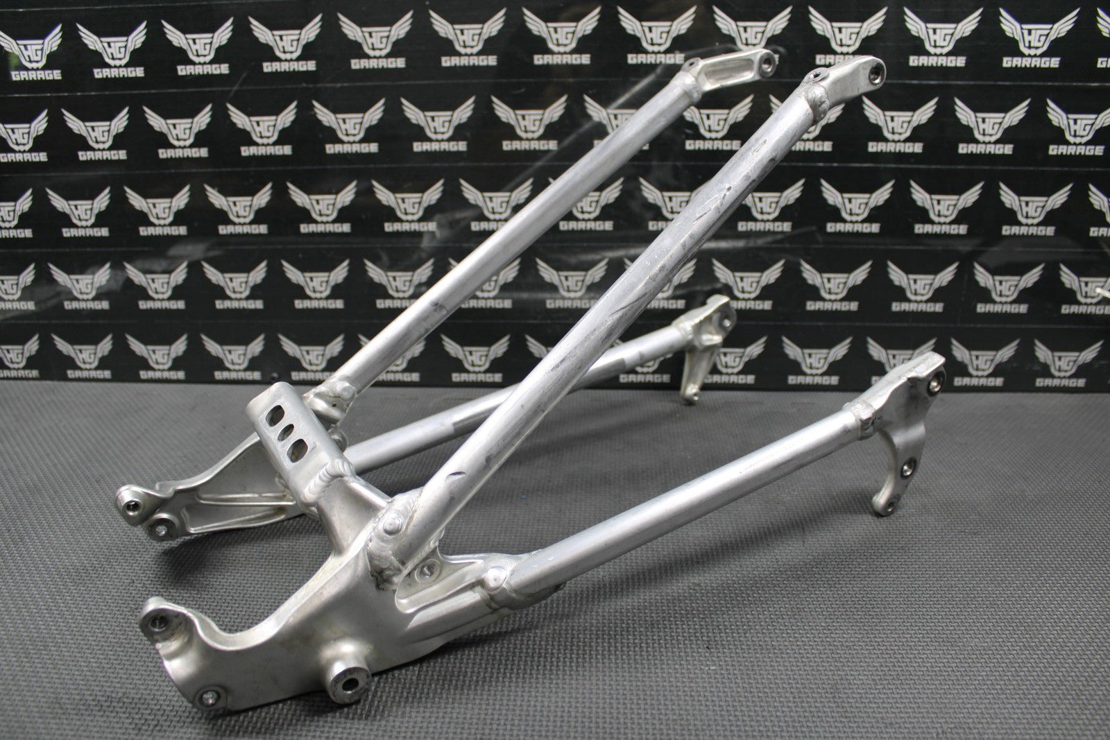 2012 HONDA 11 - 13 CRF250R 11 - 12 CRF450R OEM REAR SUB FRAME SUBFRAME 50200 - MEN - A50 - hggarage