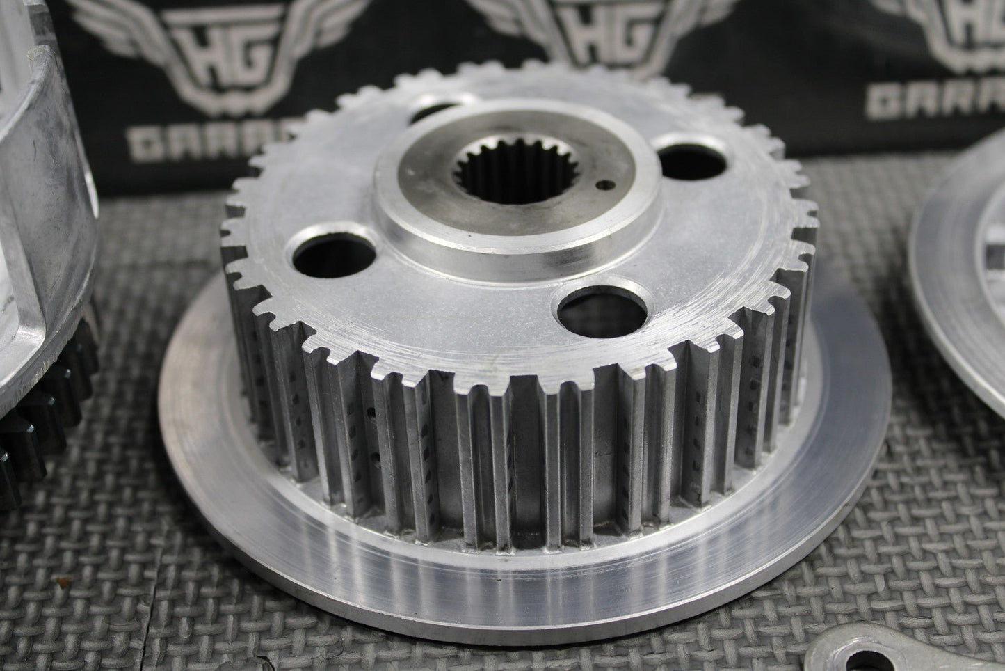 1991 HONDA 88 - 95 XR250R OEM CLUTCH BASKET HUB PRESSURE PLATE 22100 - KT1 - 020 NICE! - hggarage
