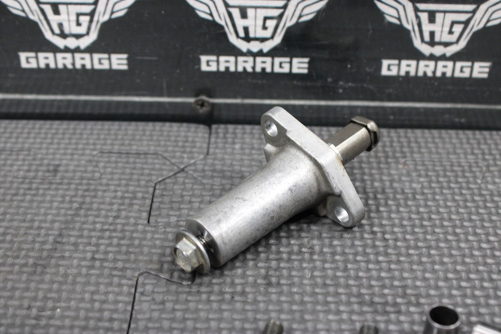 2000 YAMAHA TTR125L OEM CAM CHAIN CAMSHAFT TENSIONER GUIDES TOPEND HARDWARE DOWS - hggarage