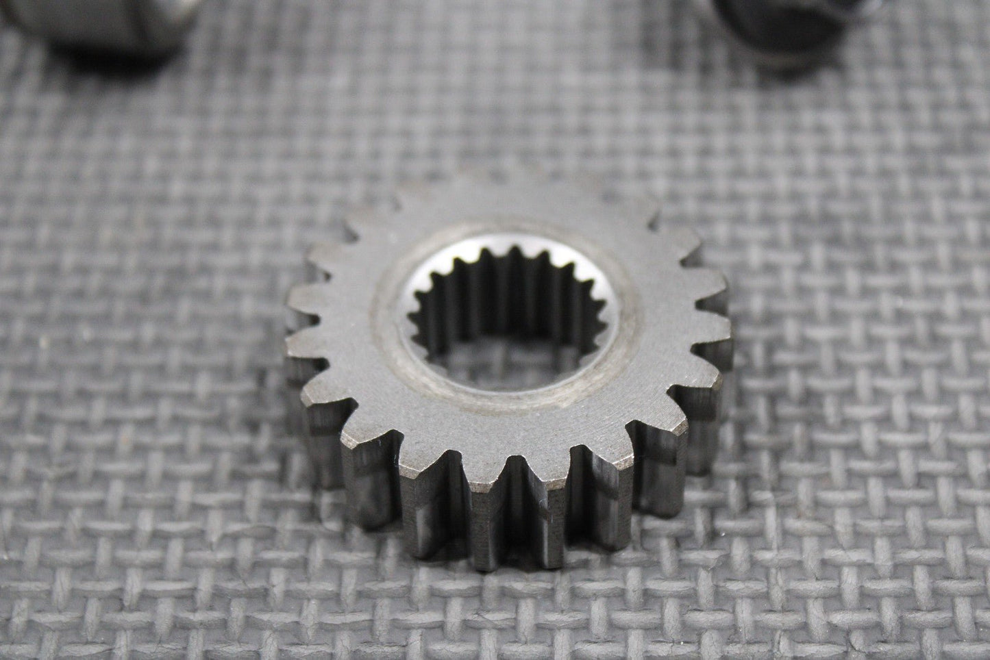 1988 87 - 07 HONDA CR125R OEM CRANKSHAFT PRIMARY MAIN DRIVE GEAR & COLLAR - hggarage