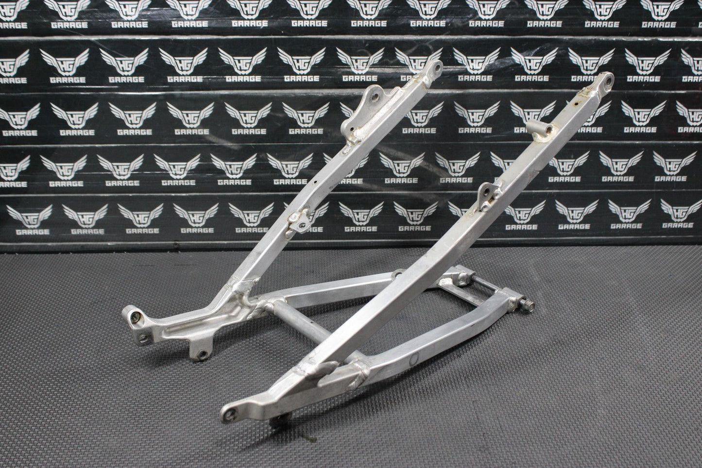2006 YAMAHA YZ250F YZ450F OEM REAR BACK SUB FRAME SUBFRAME 5XC - 21190 - 90 - 00 - hggarage