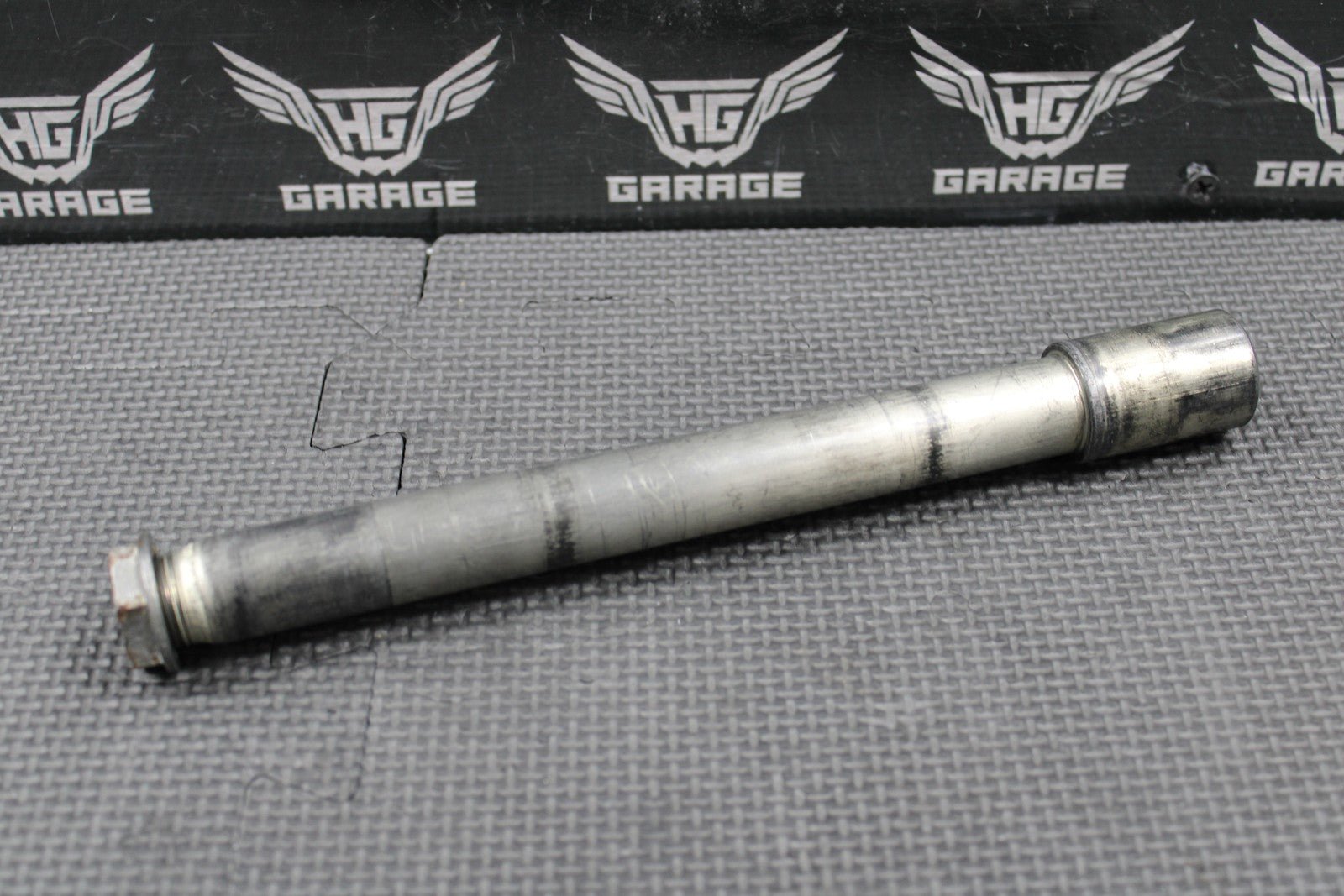 2007 KAWASAKI 04 - 14 KX250F OEM FRONT WHEEL RIM AXLE PIVOT BOLT SHAFT 41068 - 0004 - hggarage