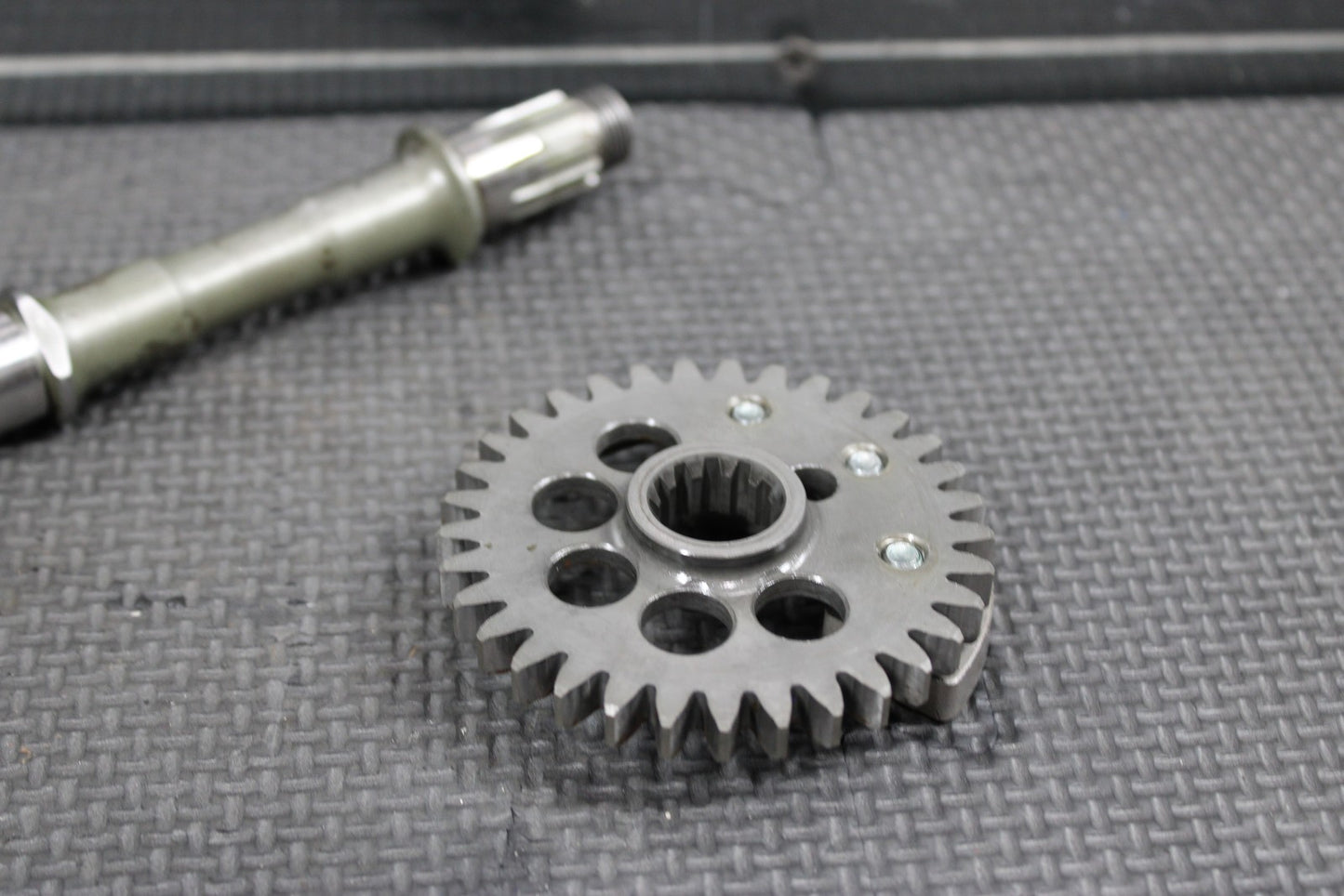 2006 YAMAHA 06 - 09 YZ450F OEM TIMING CHAIN CRANKSHAFT COUNTERBALANCER - hggarage