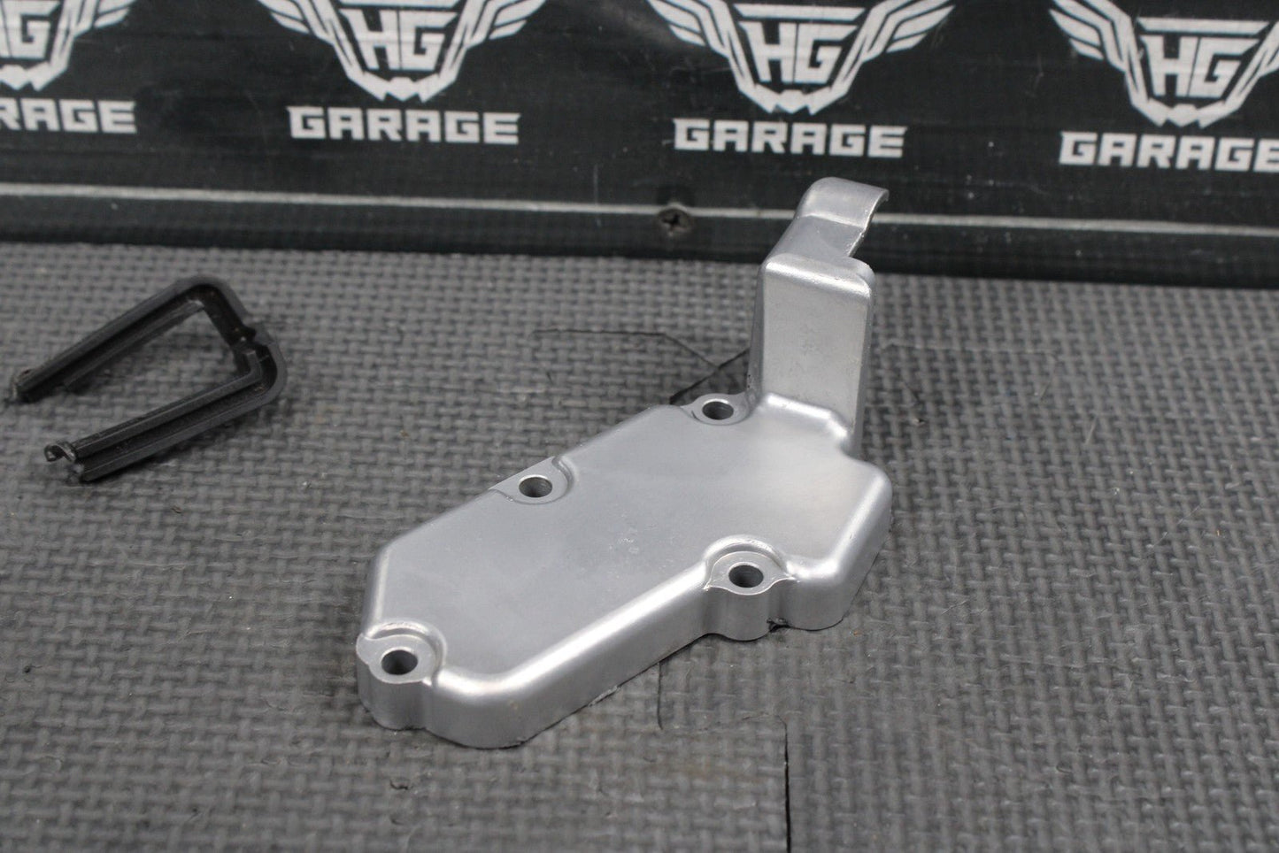 2002 YAMAHA 99 - 22 YZ250 YZ250X OEM EXHAUST POWER VALVE CYLINDER COVER HOUSING - hggarage