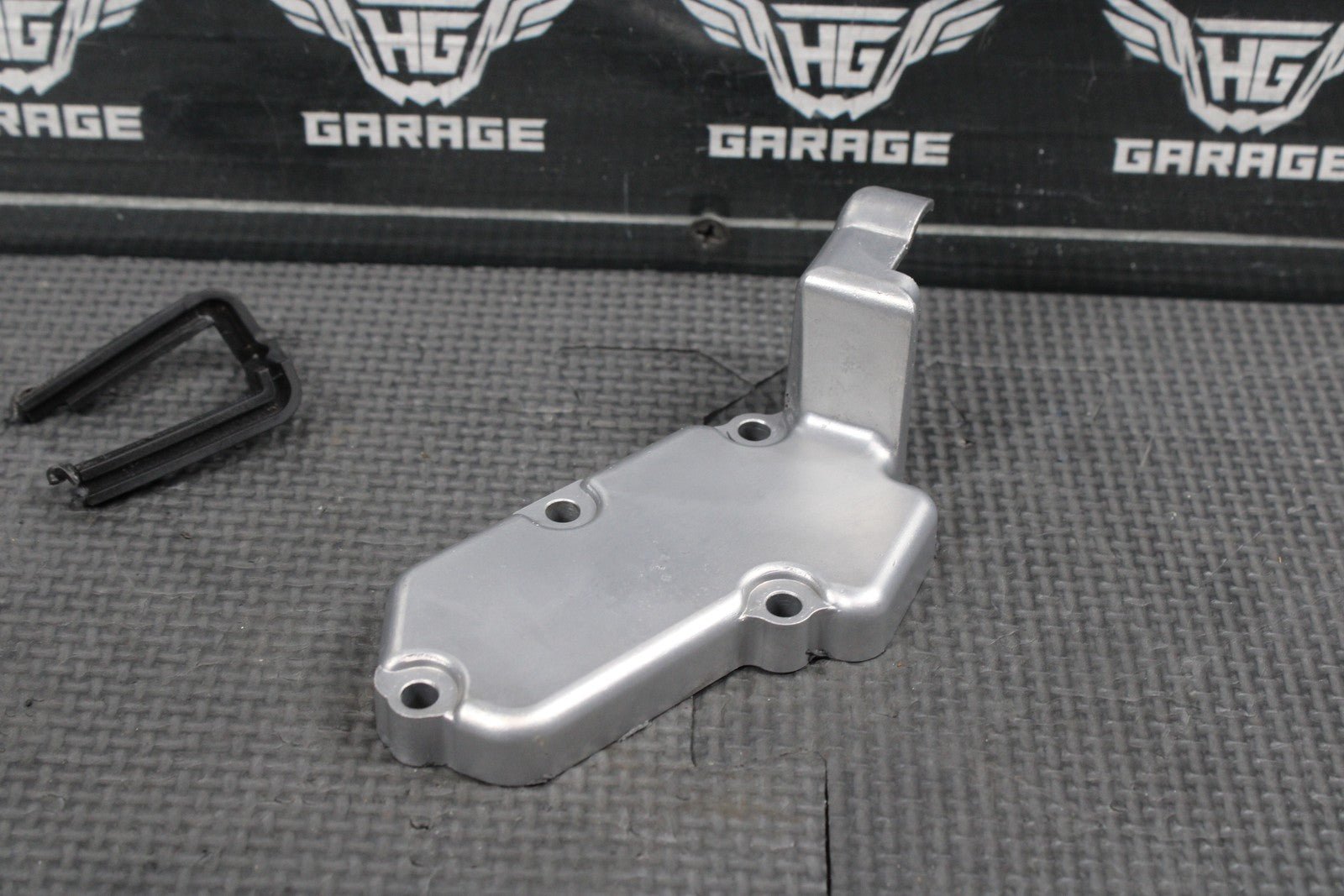 2002 YAMAHA 99 - 22 YZ250 YZ250X OEM EXHAUST POWER VALVE CYLINDER COVER HOUSING - hggarage