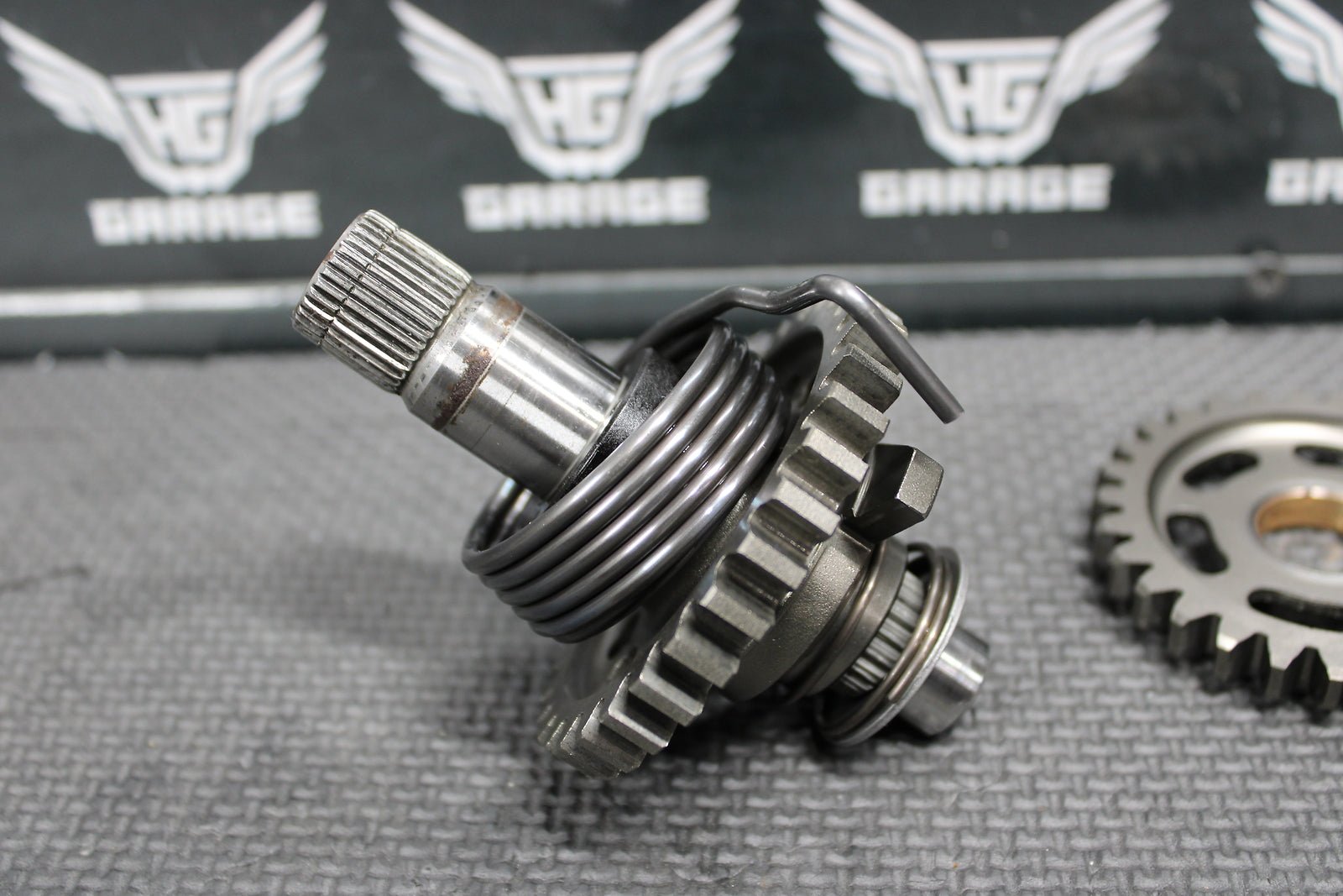 2016 Yamaha YZ450F OEM Kickstart Kick Start Shaft W Idler Gear 2S2 - 15601 - 00 - 00 - hggarage