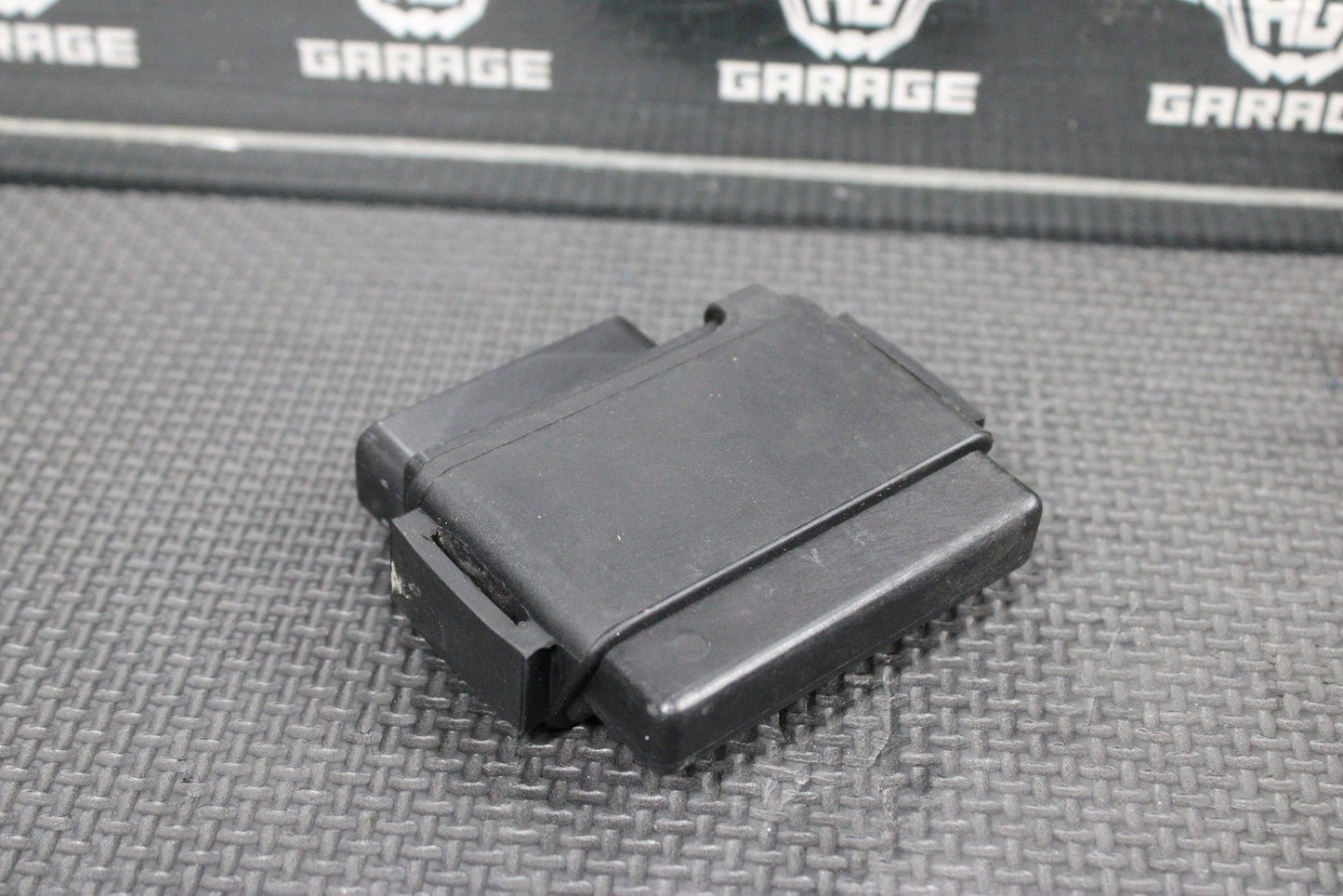 2006 YAMAHA YZ450F OEM ECU COMPUTER CONTROLLER UNIT ECM CDI 2S2 - 85540 - 00 - 00 - hggarage