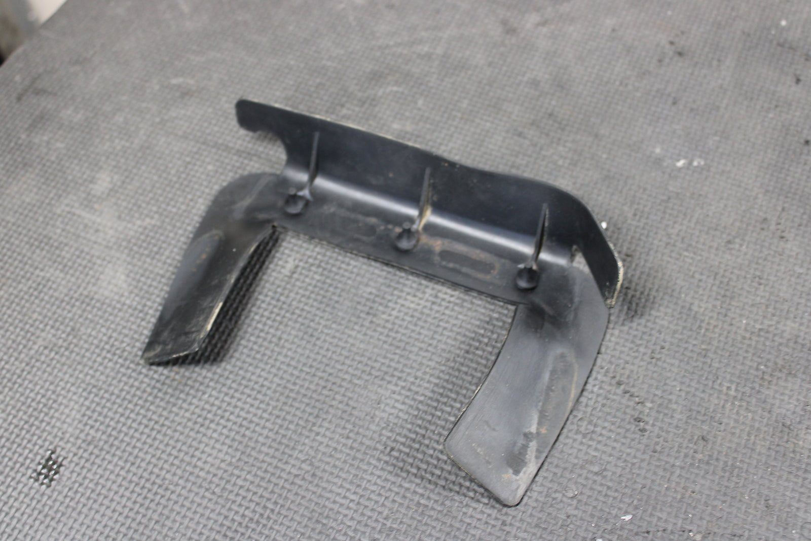 2000 HONDA XR200R 86 - 88 / 1990 1991 / 93 - 02 OEM GAS FUEL TANK DAMPERS 17611 - KT0 - hggarage