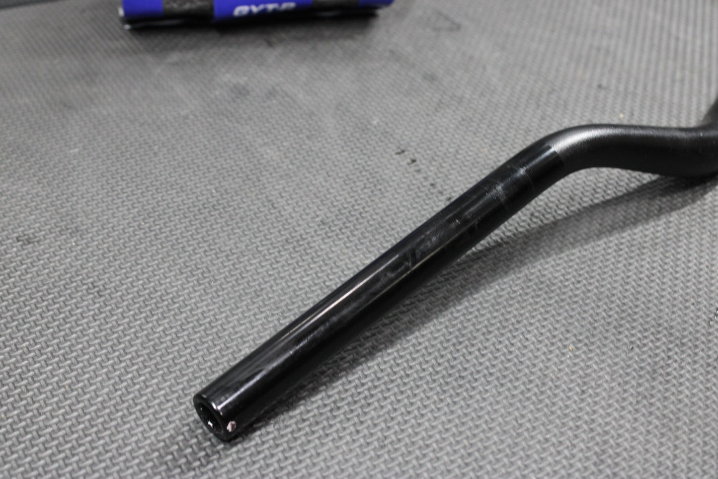 2005 YAMAHA PRO TAPER CR HIGH 1 1/8" HANDLEBARS BARS GRIPS STEERING 1C3 - 26111 - 00 - hggarage