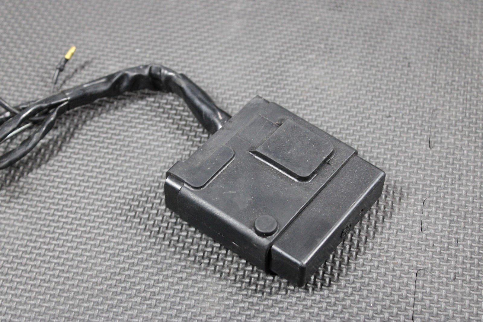 2001 00 - 01 YAMAHA YZ250 OEM ECU COMPUTER CONTROLLER UNIT ECM CDI - hggarage
