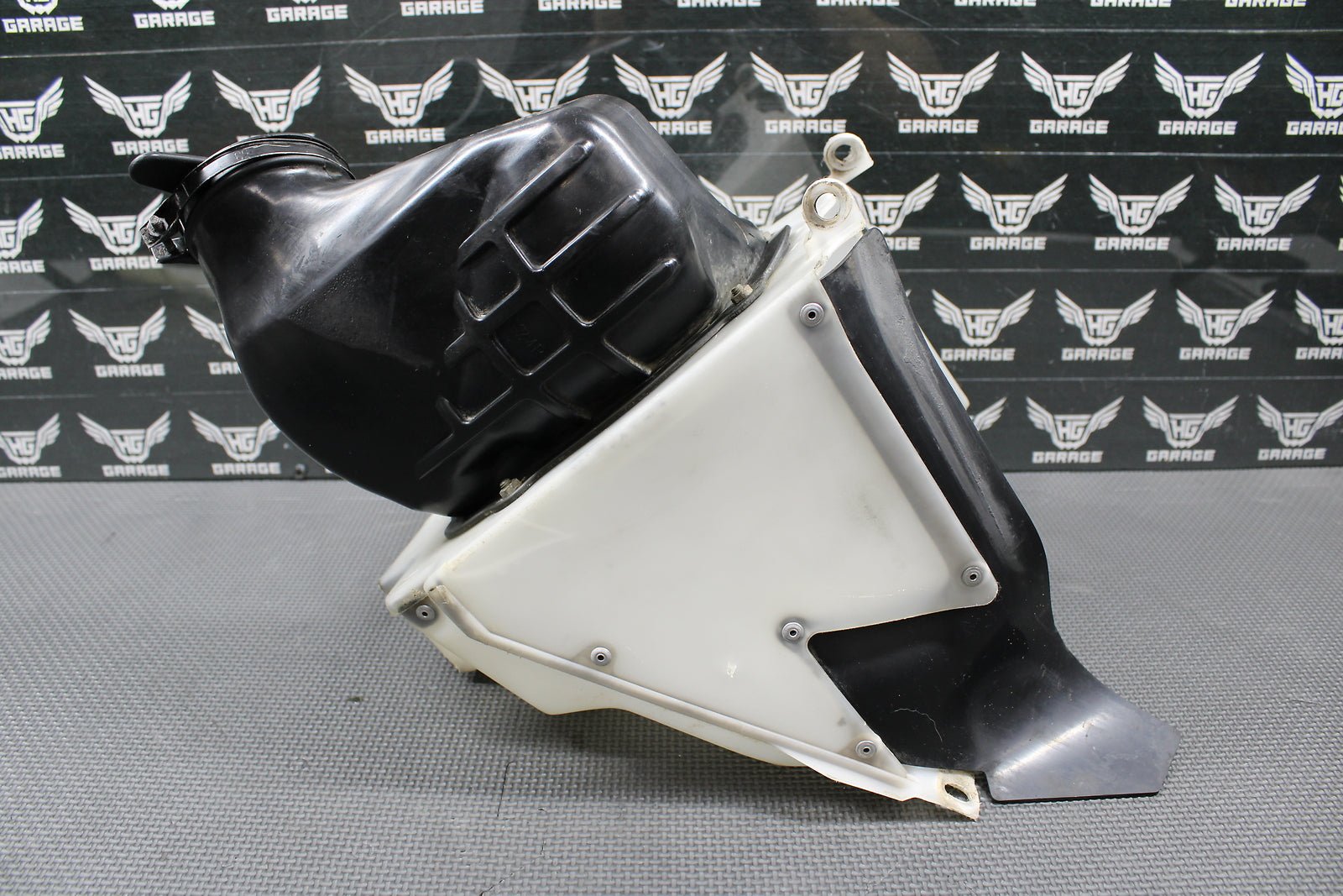 1998 1999 HONDA CR125R OEM AIRBOX AIR CLEANER CASE FILTER BOX INTAKE BOOT NICE! - hggarage