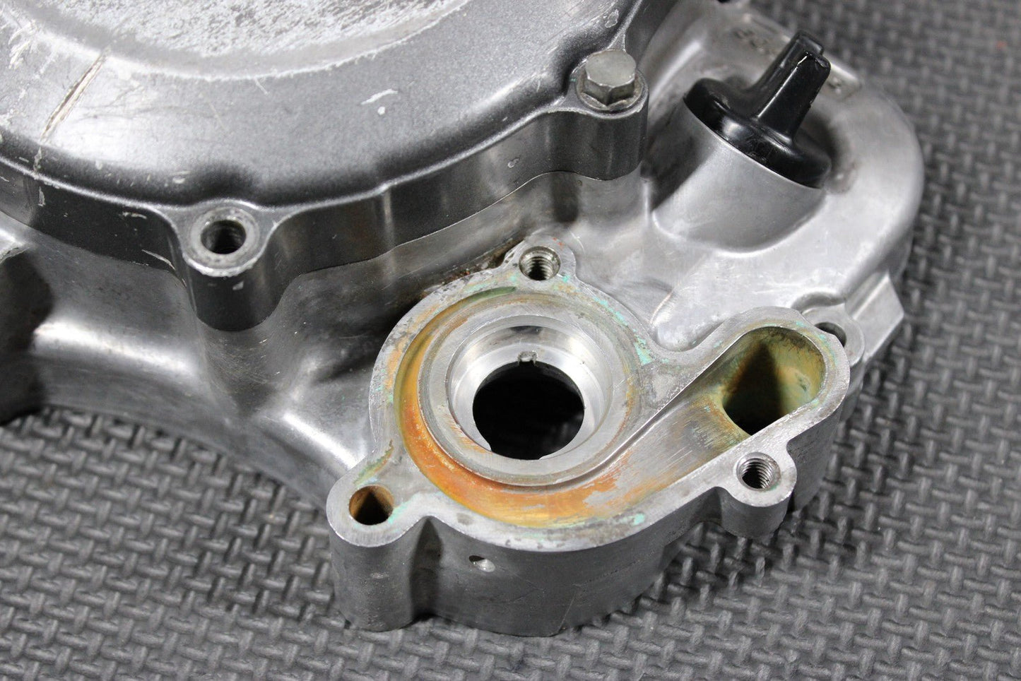 2007 02 - 07 YAMAHA YZ85 OEM RIGHT SIDE ENGINE INNER OUTER CLUTCH COVER WATERPUMP - hggarage
