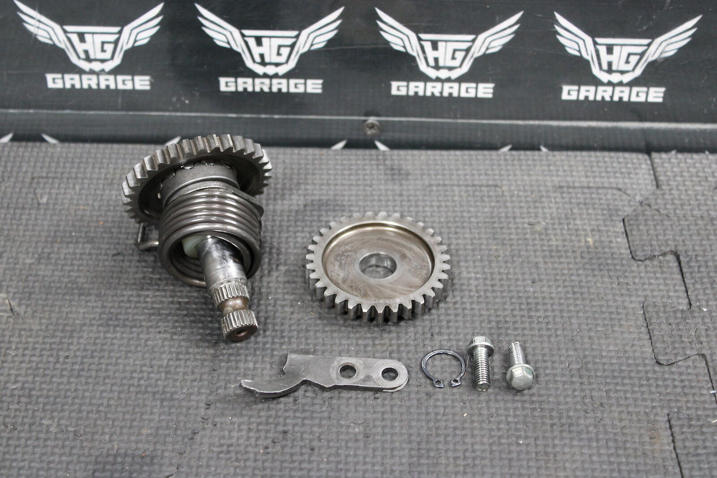 1995 KAWASAKI 95-97 KX100 91-97 KX80 OEM KICKSTART KICK START SHAFT W IDLER GEAR