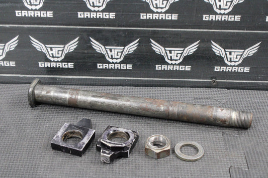 2002 YAMAHA YZ250 OEM REAR AXLE BACK WHEEL RIM PIVOT BOLT AXEL 5ET - 25381 - 00 - 00 - hggarage