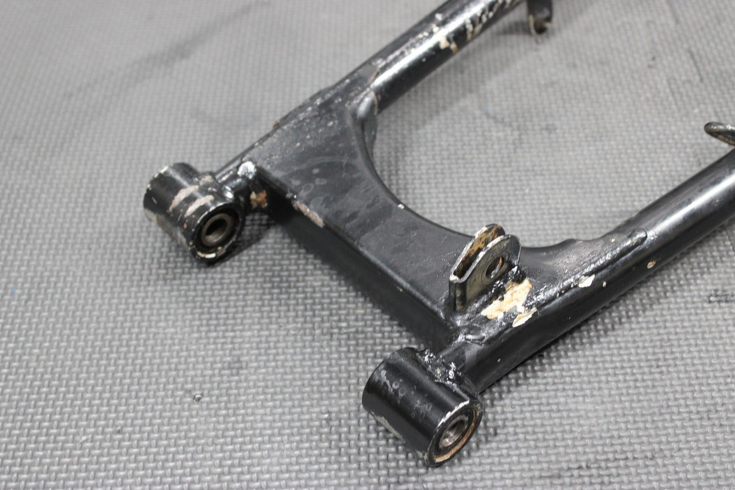 1997 YAMAHA RT100 92 - 00 OEM SWINGARM SWING ARM SUSPENSION 3UL - 22110 - 00 - 35 - hggarage