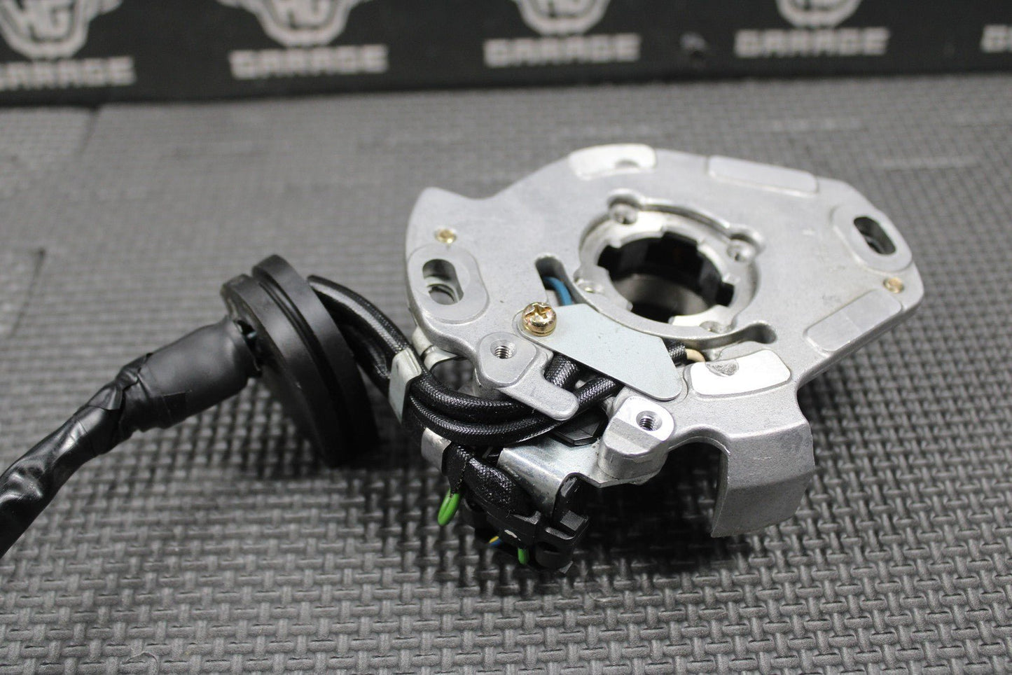 2005 05 - 07 HONDA CR125R OEM STATOR MAGNETO ALTERNATOR 31100 - KSR - 711 NICE! - hggarage