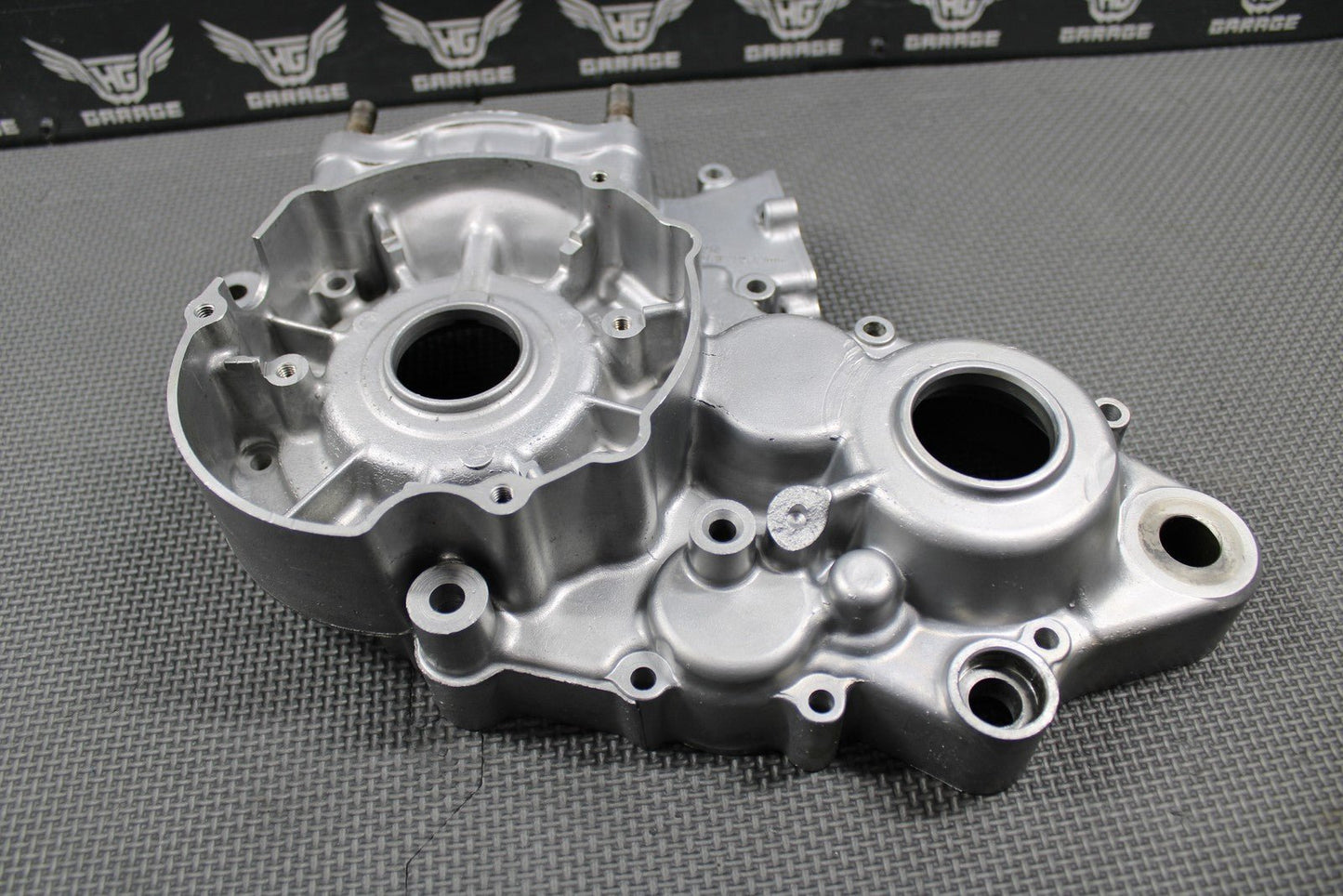 1995 SUZUKI RMX250 MODEL S OEM LEFT ENGINE MOTOR CRANKCASE CRANK CASE 11301 - 4486 - hggarage