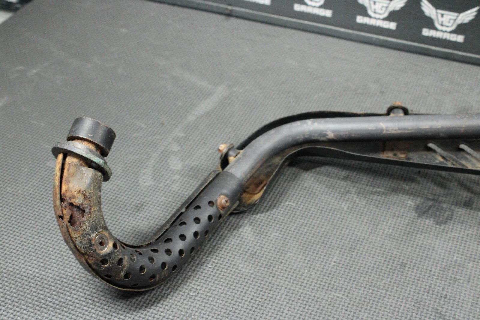 2003 97 - 03 HONDA XR70R OEM EXHAUST PIPE CHAMBER HEADER 18300 - GCF - A20 - hggarage