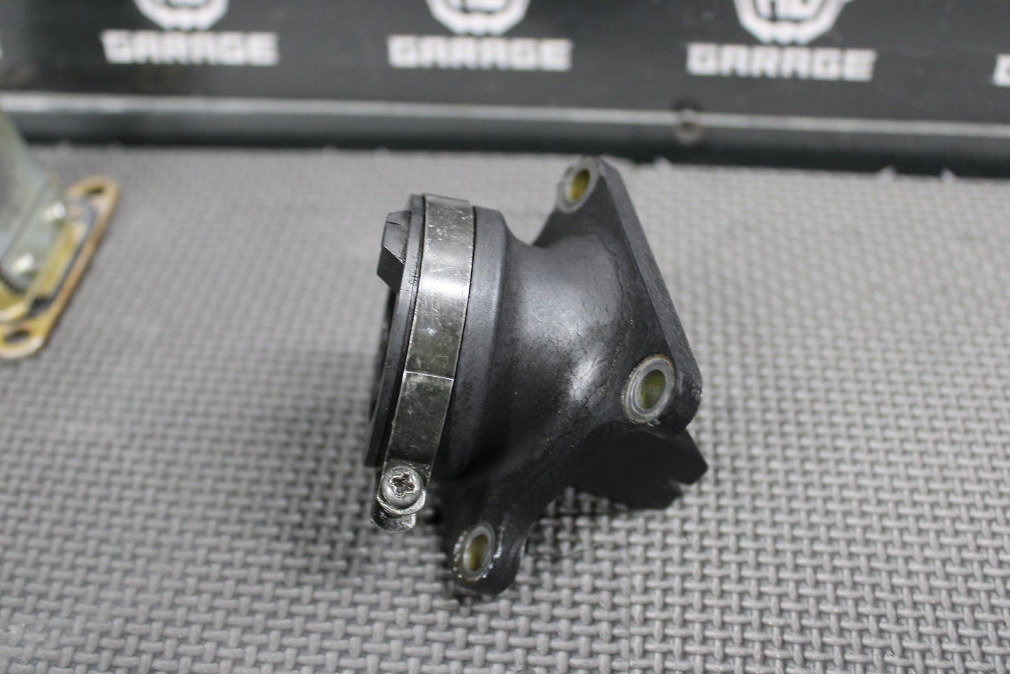 2008 KAWASAKI KX100 KX112 KX85 OEM INTAKE REED BLOCK ASSEMBLY 16065 - 1372 - hggarage