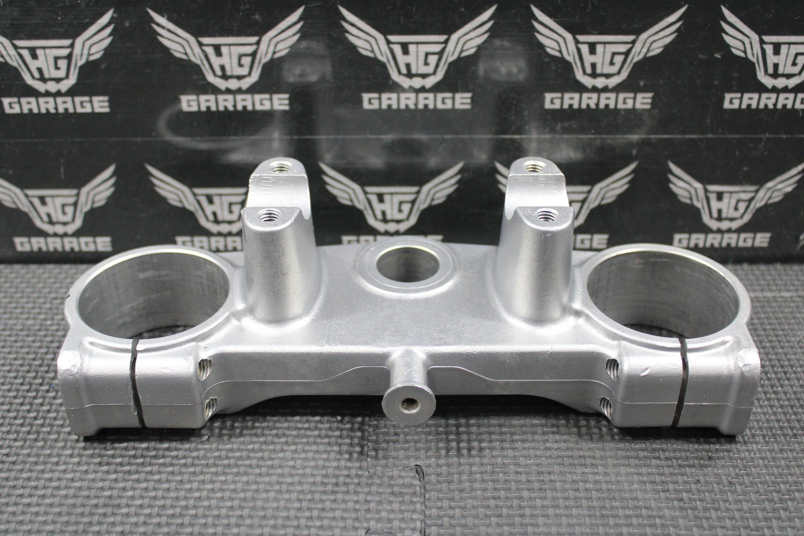 1999 2000 SUZUKI RM250 OEM FORKS UPPER TRIPLE TREE BAR CLAMP 51310 - 36E60 - hggarage