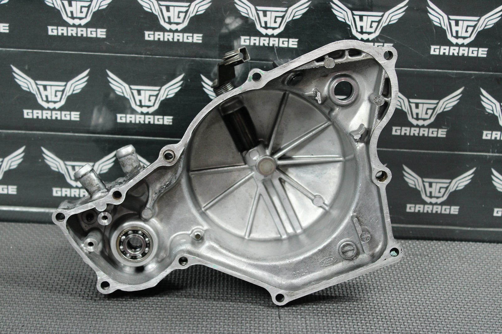 1993 Honda CR80R OEM Engine Motor Side Clutch Cover 11330 - GS2 - 405 - hggarage