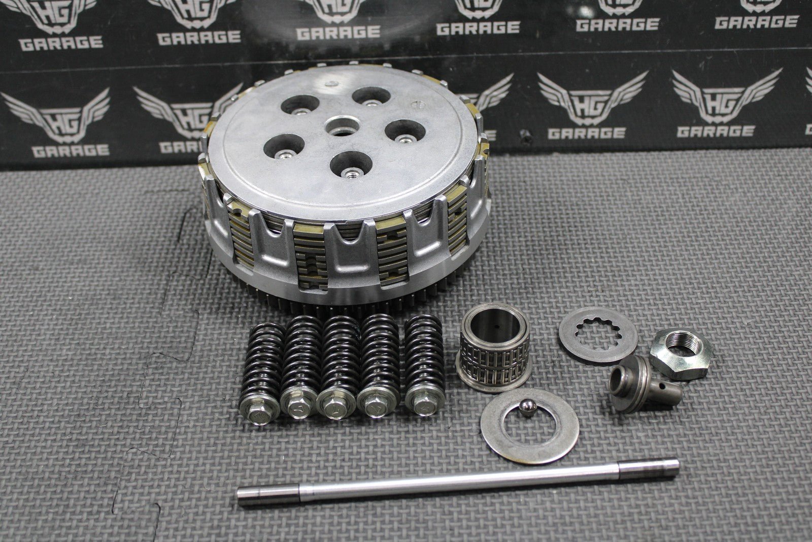 2007 KAWASAKI KX250F OEM COMPLETE CLUTCH W PLATES BASKET HUB 13095 - 0049 NICE! - hggarage