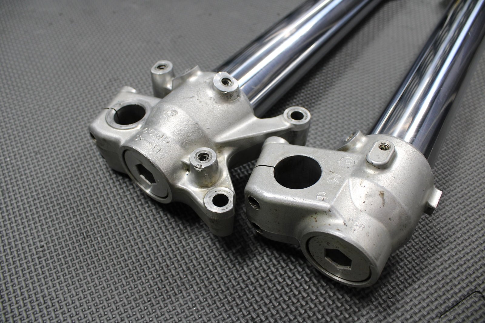 2004 04 - 07 HONDA CR125R OEM 46MM RIGHT LEFT FRONT SUSPENSION FORKS SHOCKS NICE! - hggarage