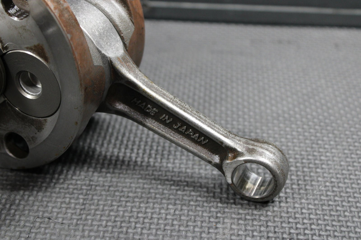 2003 Honda CRF450R Pro - X Engine Motor Crankshaft Crank Shaft 13000 - Men - 850 - hggarage