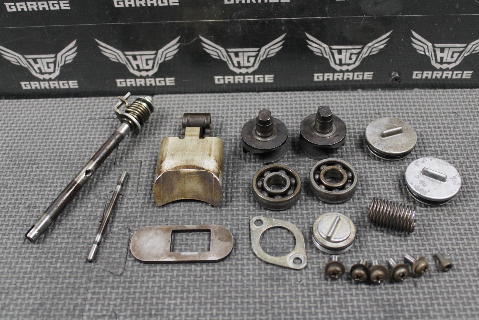 1999 SUZUKI RM250 OEM MODEL X EXHAUST POWER VALVE POWERVALVE MAIN 11206 - 37E30 - hggarage