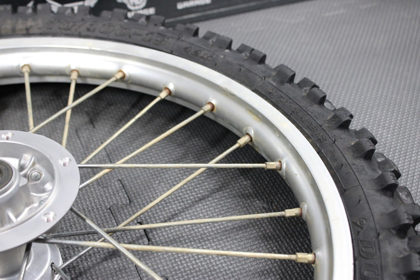 2001 98 - 04 KAWASAKI KX100 OEM 19" BIGWHEEL FRONT WHEEL RIM 41009 - 1207 41025 - 135 - hggarage