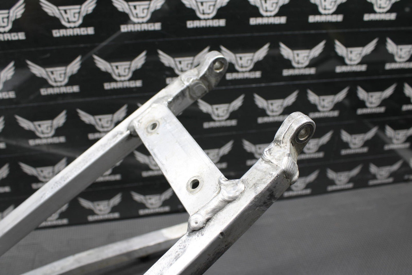 2005 HONDA CRF450R OEM REAR BACK SUB FRAME SUBFRAME SEAT RAIL 50200 - MEN - 730 - hggarage