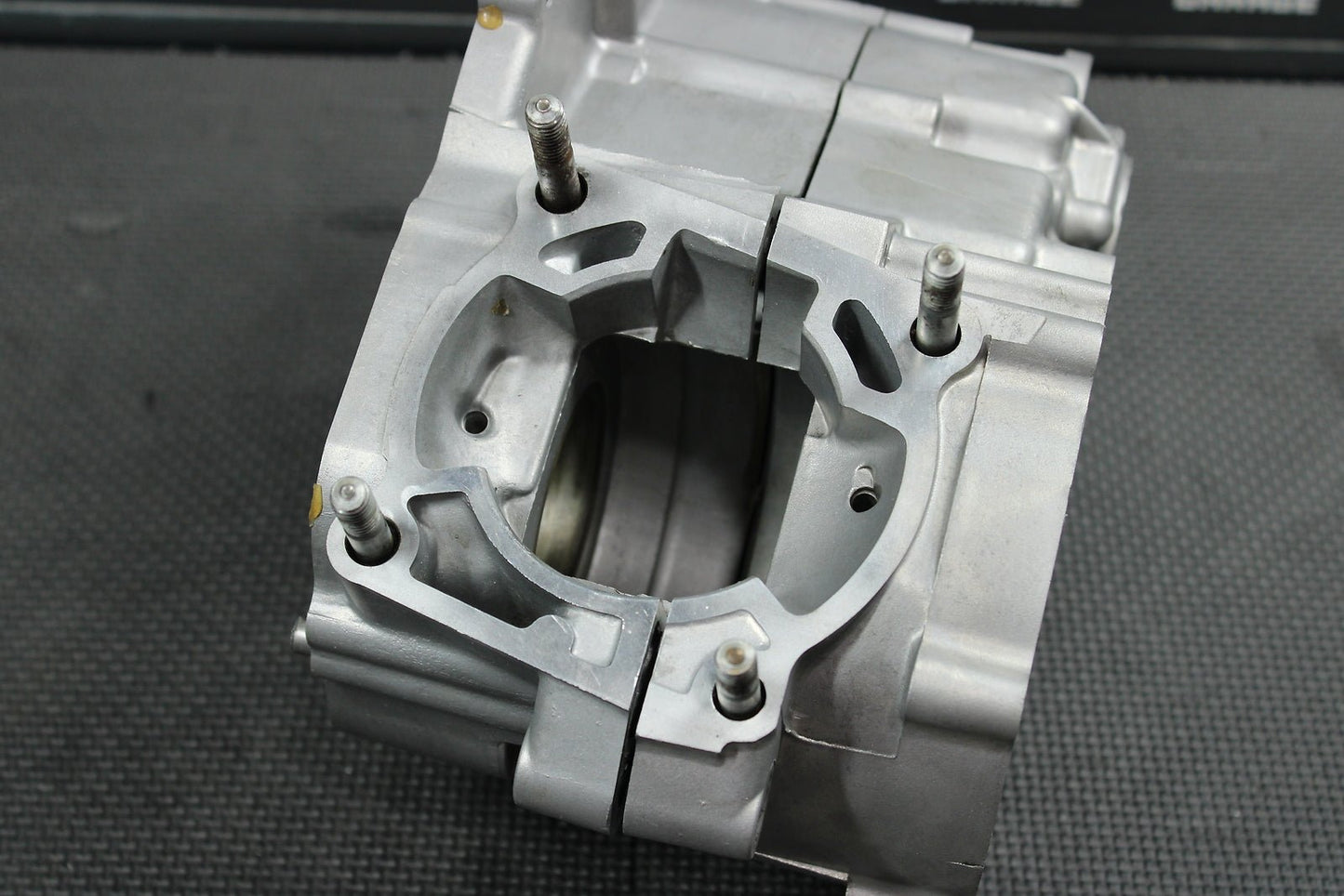 1999 Kawasaki 98 - 00 KX100 KX80 OEM Left Right Engine Motor Crankcase Crank Cases - hggarage