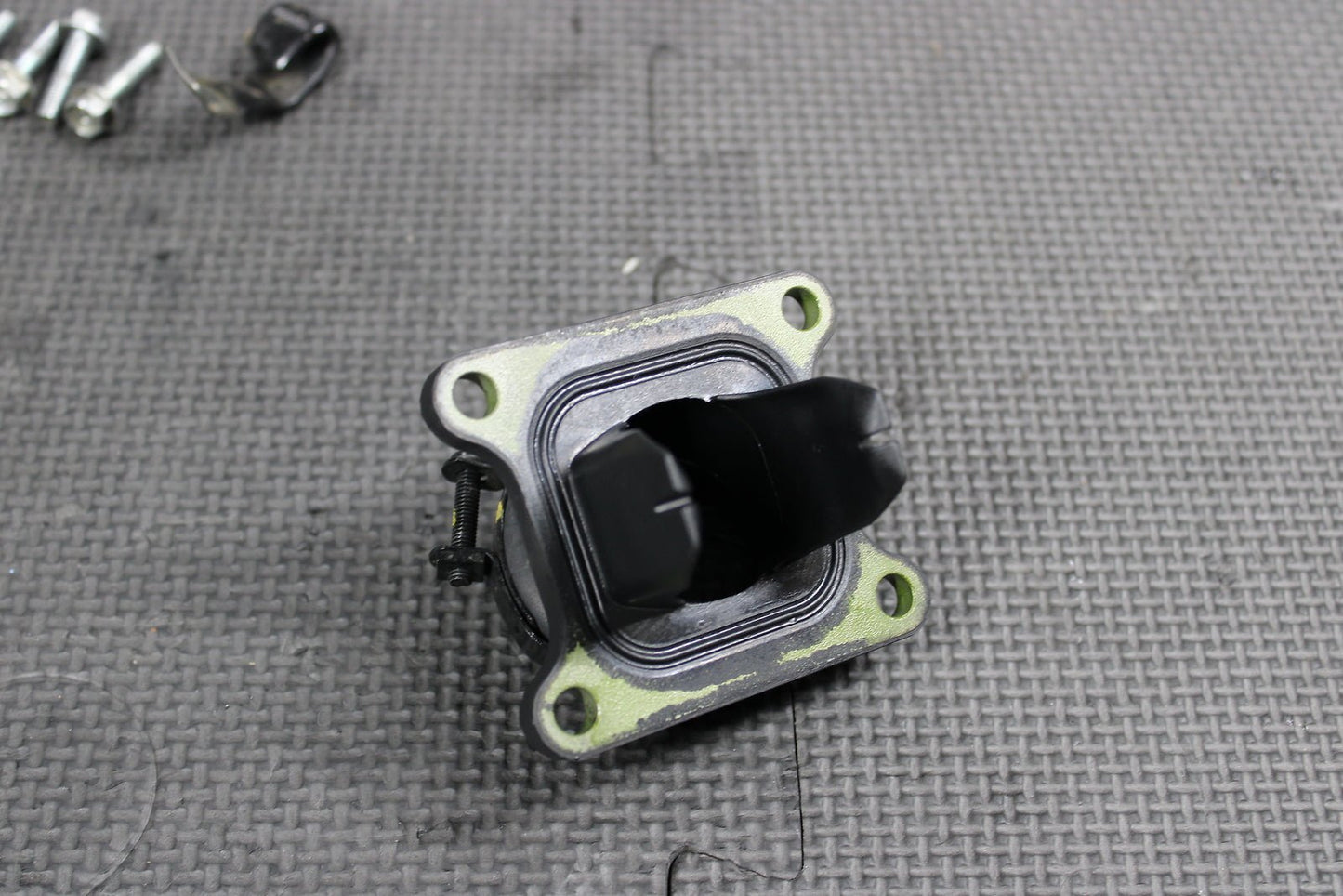 2020 KAWASAKI KX100 KX112 OEM INTAKE REED BLOCK ASSEMBLY - hggarage