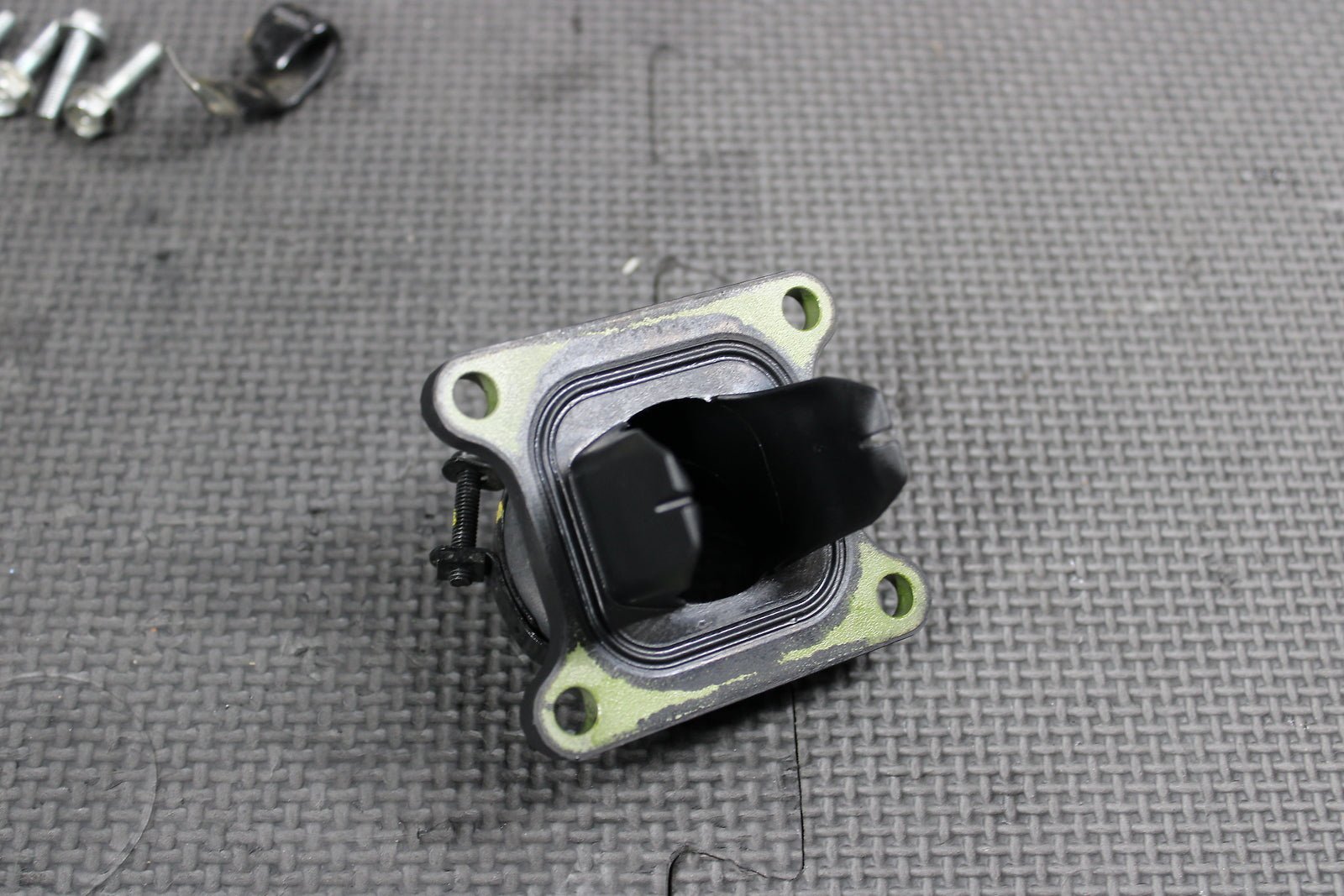 2020 KAWASAKI KX100 KX112 OEM INTAKE REED BLOCK ASSEMBLY - hggarage