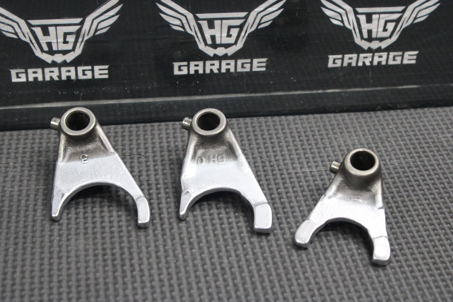 1987 YAMAHA TW200 OEM ENGINE TRANSMISSION TRANNY GEARBOX SHIFT FORKS DRUM GEARS - hggarage