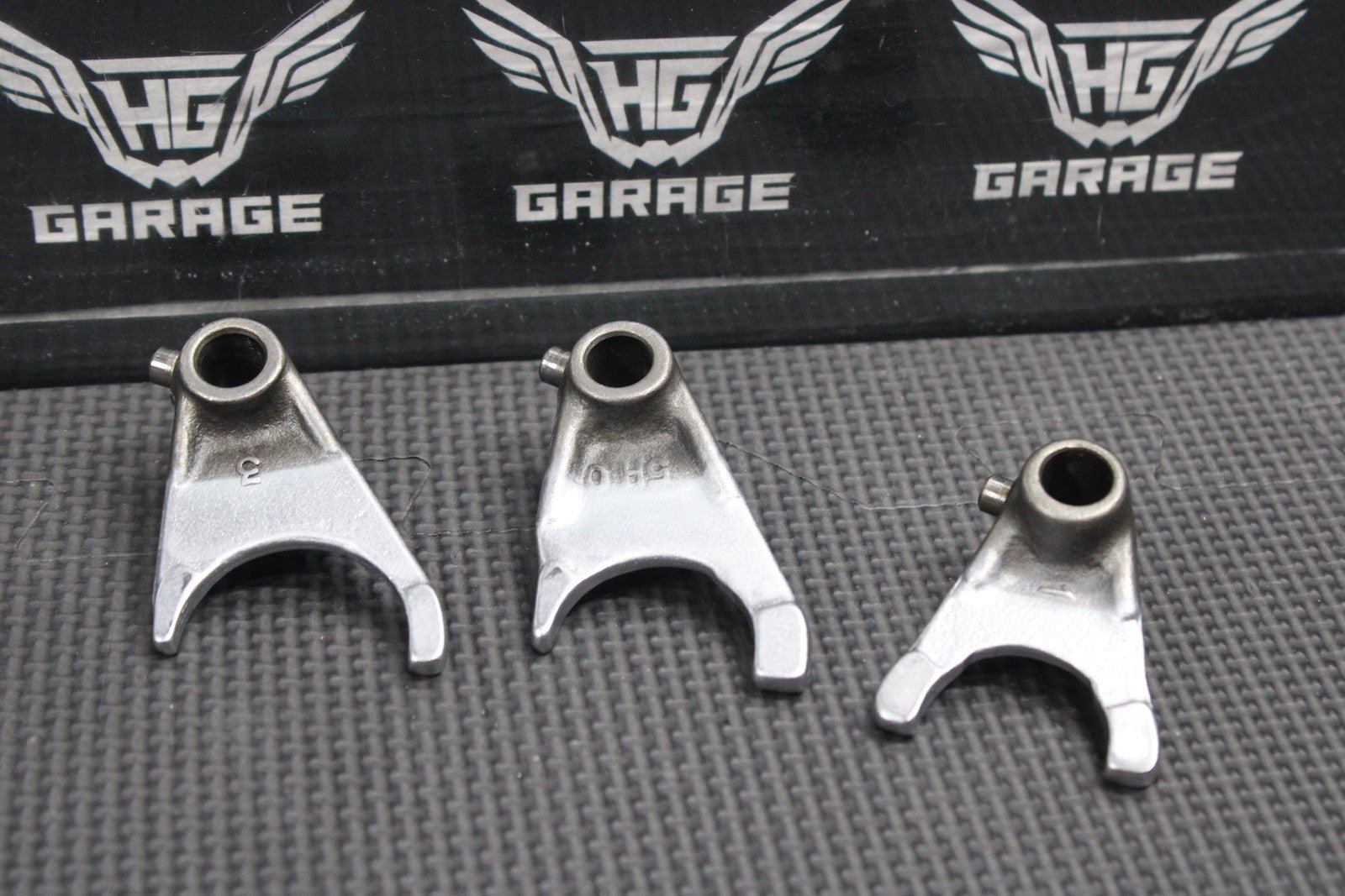 1987 YAMAHA TW200 OEM ENGINE TRANSMISSION TRANNY GEARBOX SHIFT FORKS DRUM GEARS - hggarage