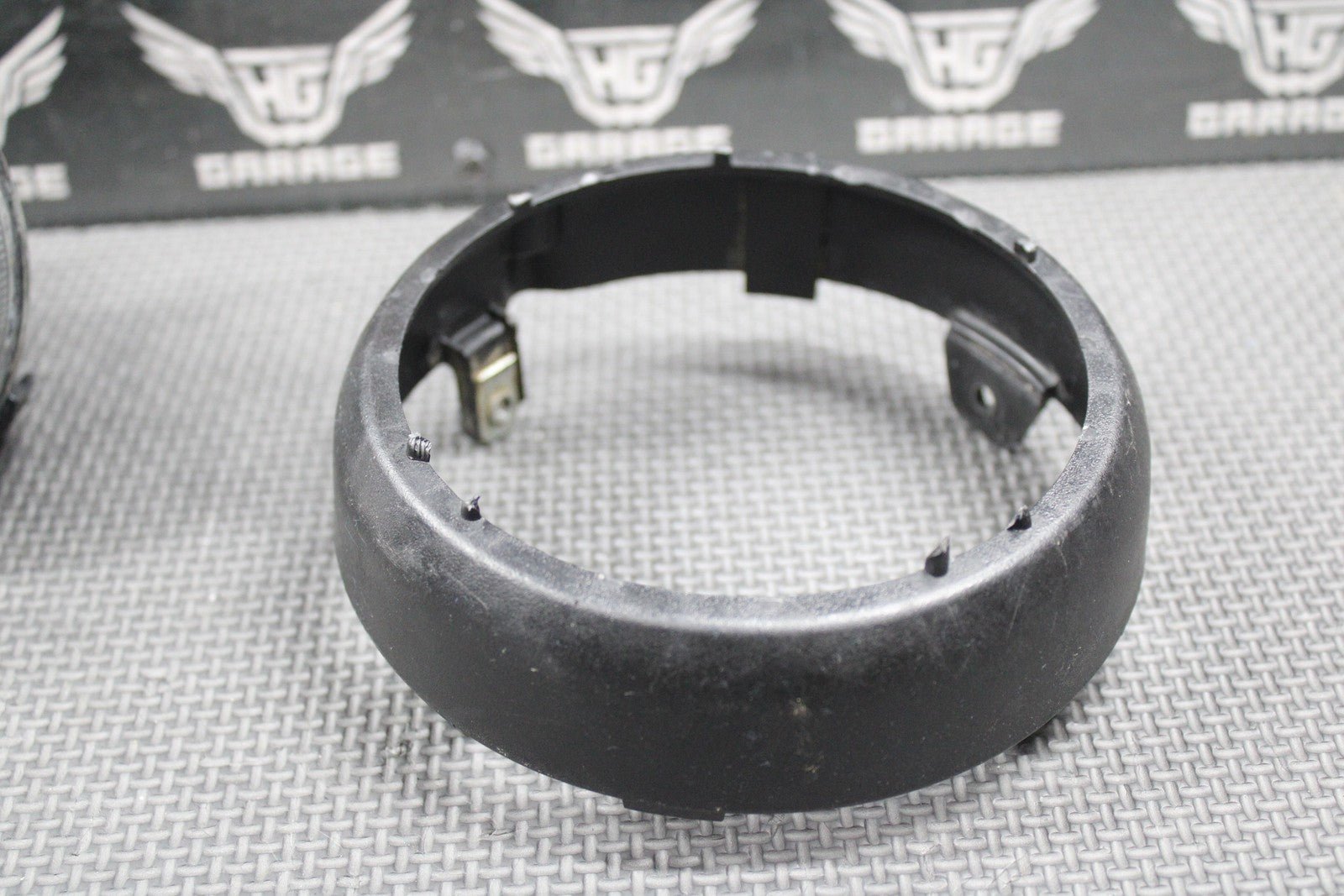 2001 YAMAHA BANSHEE YFZ350 OEM FRONT HEAD LIGHT LAMP HEADLIGHT HOUSING PARTS - hggarage