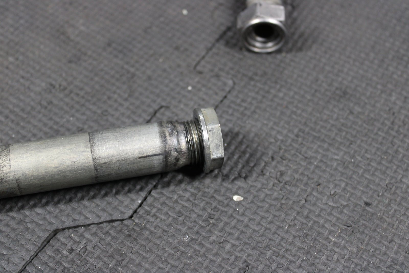 2011 KAWASAKI KX250F OEM FRONT REAR AXLE BACK WHEEL RIM SWINGARM PIVOT BOLT AXLE - hggarage