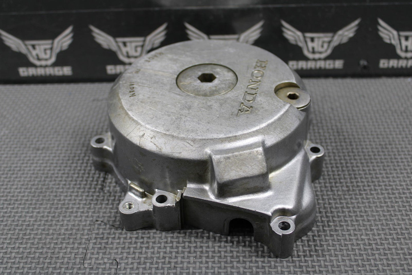 1991 HONDA 90 - 95 XR250R OEM LEFT CASE STATOR GENERATOR MAGNETO COVER 11341 - KZ1 - 6 - hggarage