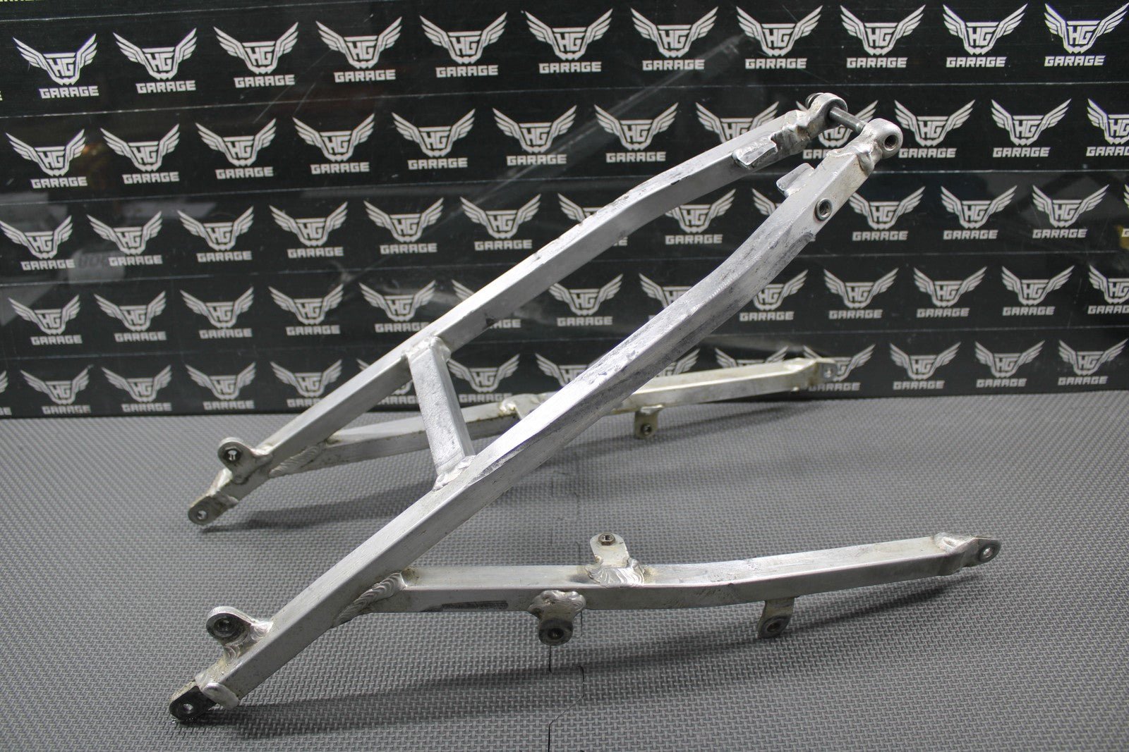 2000 2001 HONDA CR125 CR250R OEM REAR BACK SUB FRAME SUBFRAME 50200 - KZ3 - J30 GOOD - hggarage