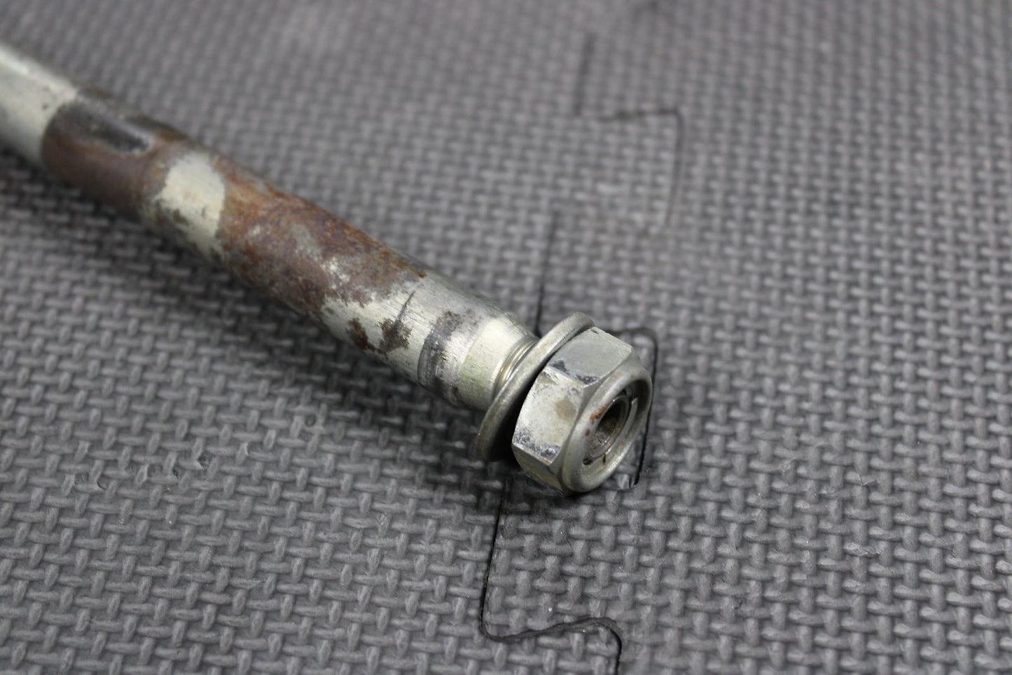 2007 Honda CRF250R OEM Rear Back Swingarm Bolt Suspension Pivot Axle 52101 - KZ4 - J - hggarage