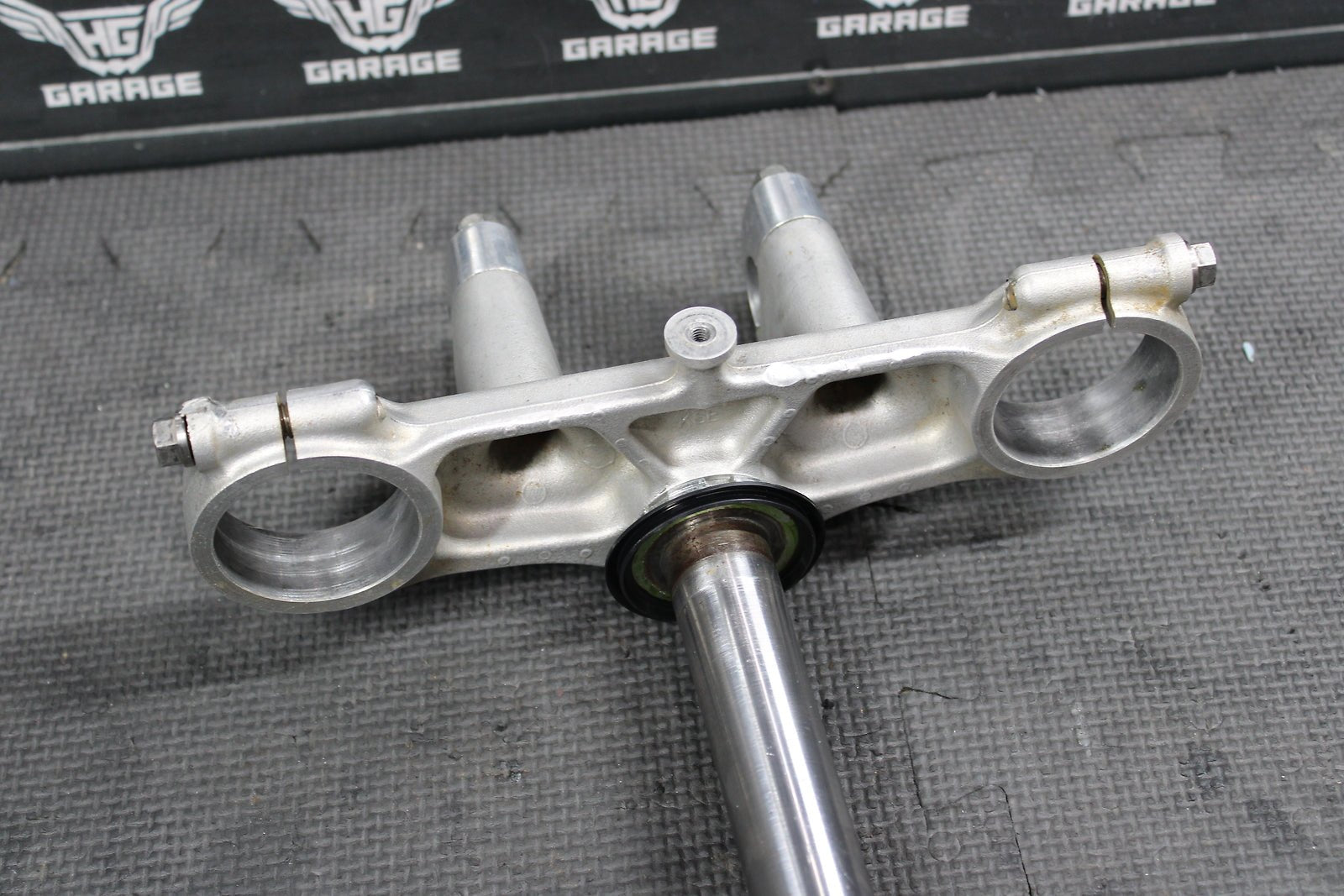 2008 HONDA CRF150RB CRF150R EXPERT OEM FRONT FORKS LOWER TRIPLE TREE CLAMPS - hggarage
