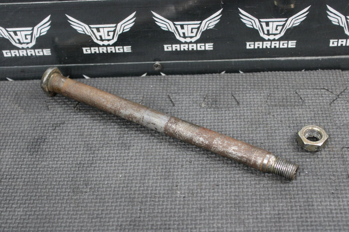 2000 HONDA CR125R CR250 CR250R OEM REAR BACK SWINGARM BOLT SUSPENSION PIVOT AXLE - hggarage