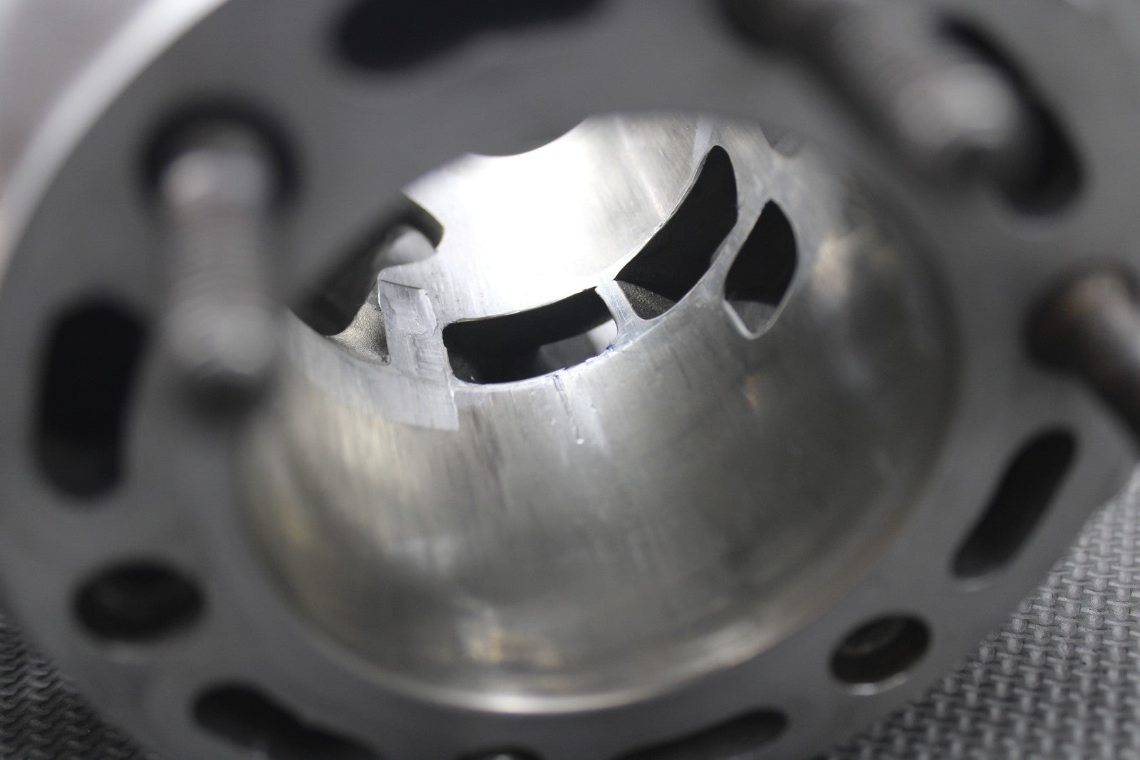 1995 HONDA CR250R OEM KZ3 M CYLINDER BORE JUG TOP END 12100 - KZ3 - 880 NEEDS REPAIR - hggarage