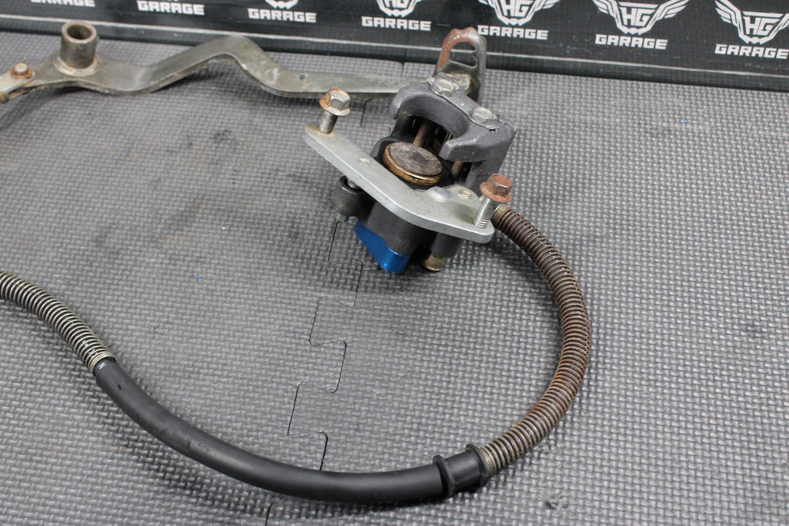 1991 YAMAHA 87 - 01 BANSHEE 350 OEM NISSIN REAR BACK BRAKE CALIPER MASTER CYLINDER - hggarage