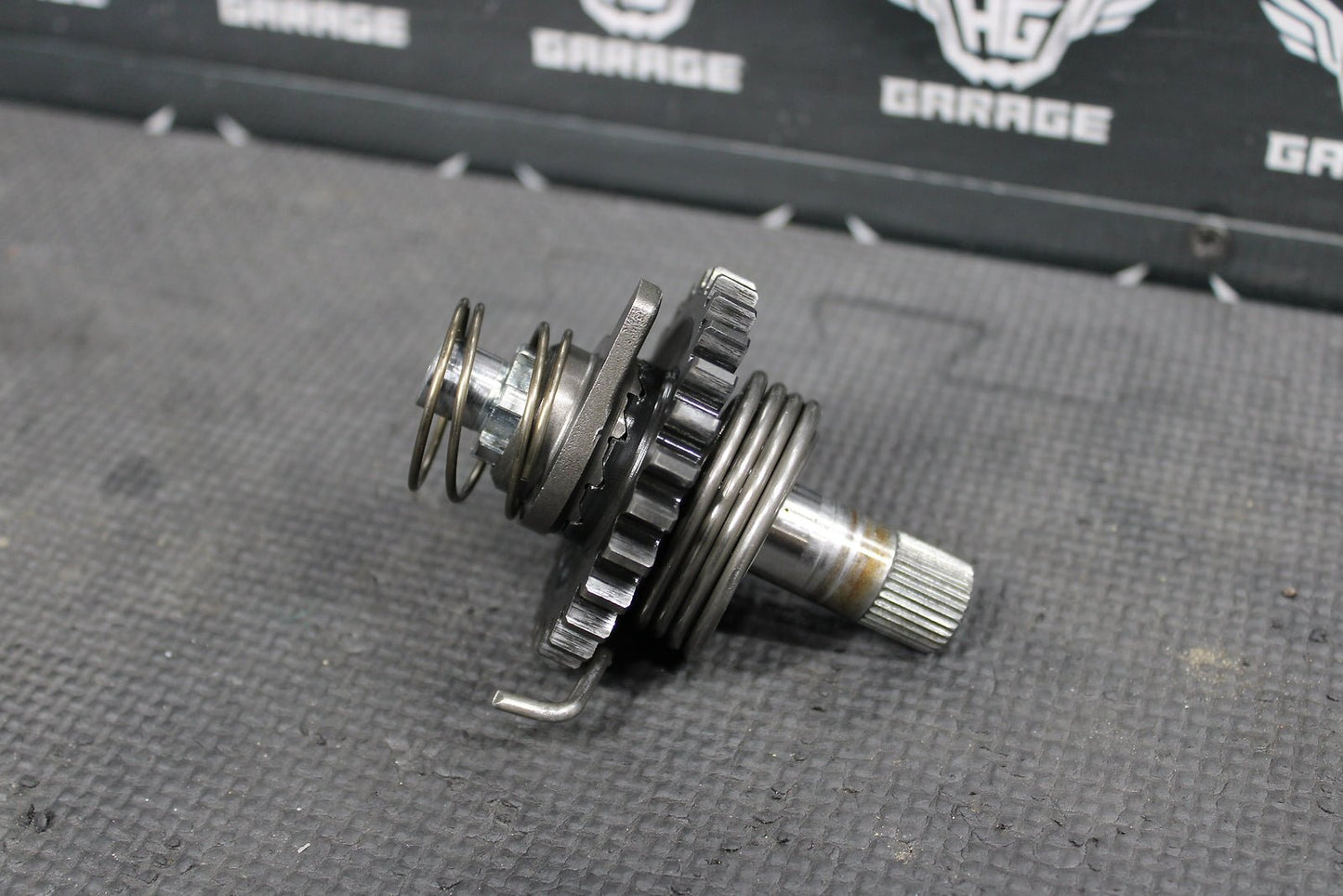 1999 SUZUKI RM125 OEM KICKSTART KICK START SHAFT W IDLER GEAR 26211 - 27C02 - hggarage