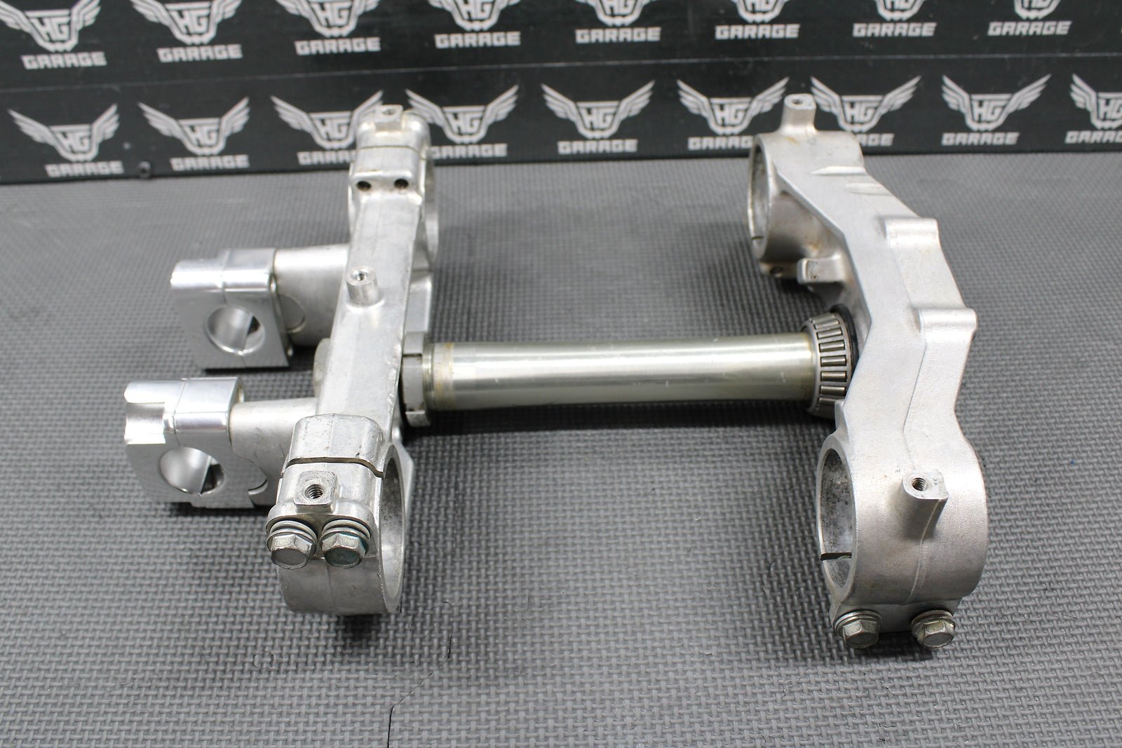 1997 SUZUKI 97 - 98 RM125 RM250 OEM FRONT FORKS LOWER UPPER TRIPLE TREE STEM CLAMP - hggarage