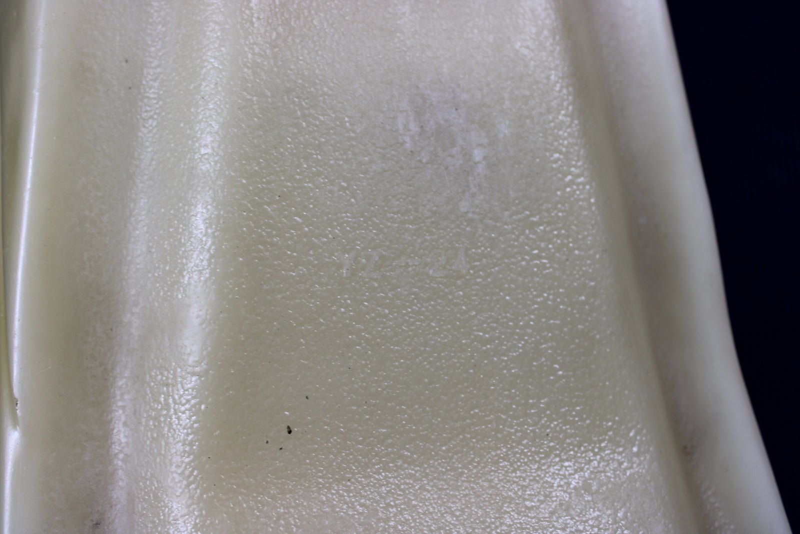 2010 Yamaha YZ450F Oversized Gas Fuel Tank Cell Petrol Reservoir 133D - 24110 - 00 - 0 - hggarage
