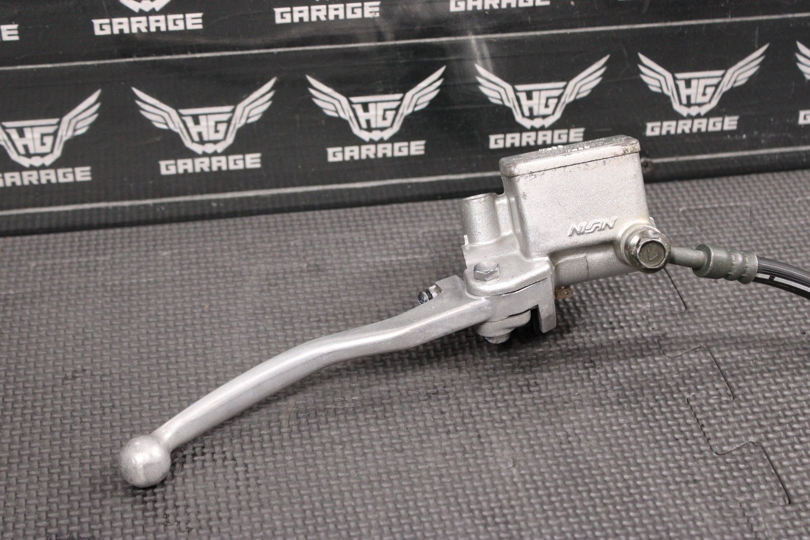 2005 SUZUKI DR200SE OEM FRONT BRAKE CALIPER MASTER CYLINDER HOSE BRAKE LEVER KIT - hggarage